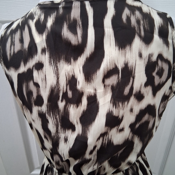 NWT Soprano Faux Wrap Animal Print Mini Dress    Size S - Picture 5 of 14